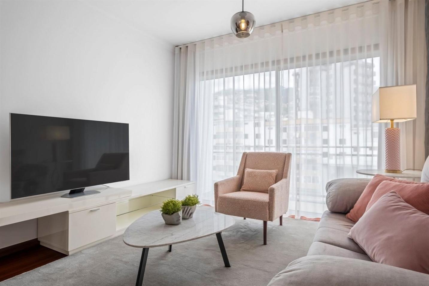 Fifth Apartment By Madeira Sun Travel 푼샬 외부 사진